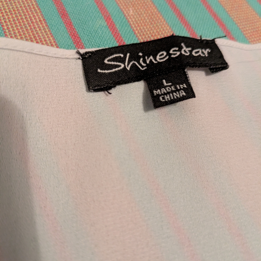 Shinestar Sleeveless Gray Blouse - Picture 2 of 5